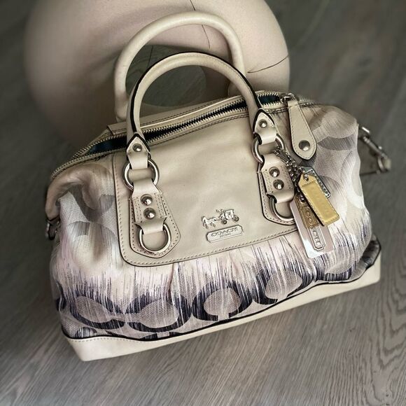 Coach Madison Sabrina OP ART IKAT Rare Ombré Bag Canvas Leather Satchel - Picture 1 of 11